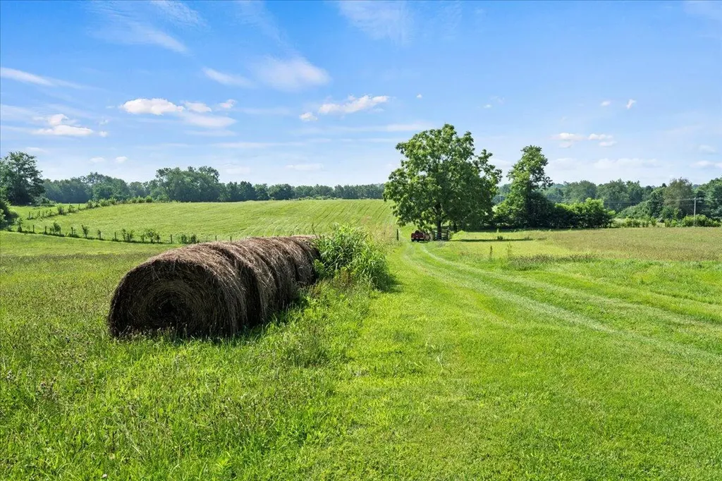 660 Fogg Pike Mt Sterling KY 40353