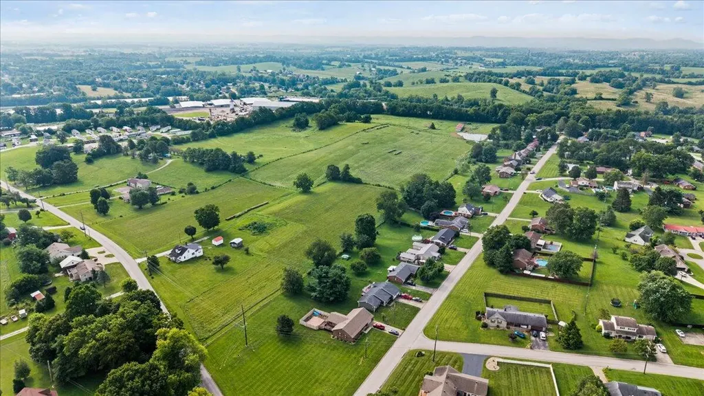 660 Fogg Pike Mt Sterling KY 40353