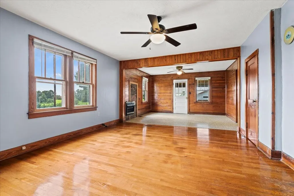 660 Fogg Pike Mt Sterling KY 40353