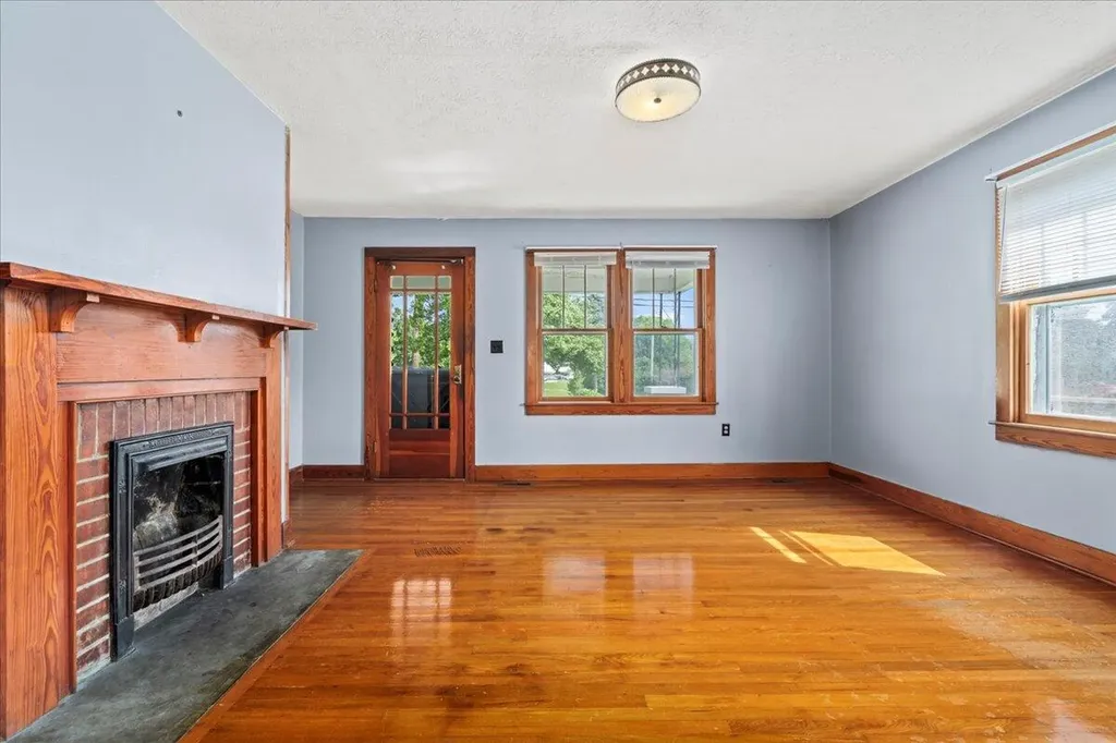 660 Fogg Pike Mt Sterling KY 40353