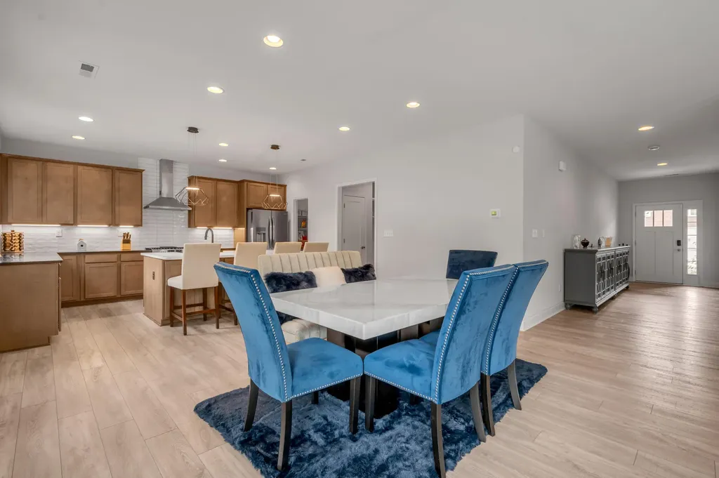 3585 Bay Springs Park Lexington KY 40509