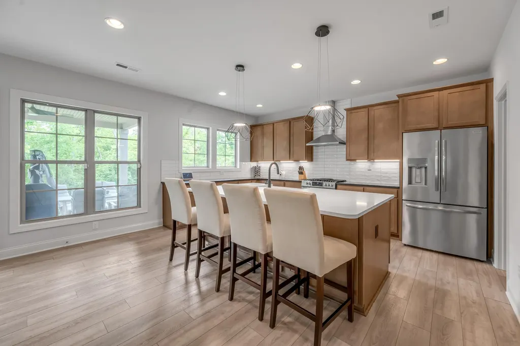 3585 Bay Springs Park Lexington KY 40509