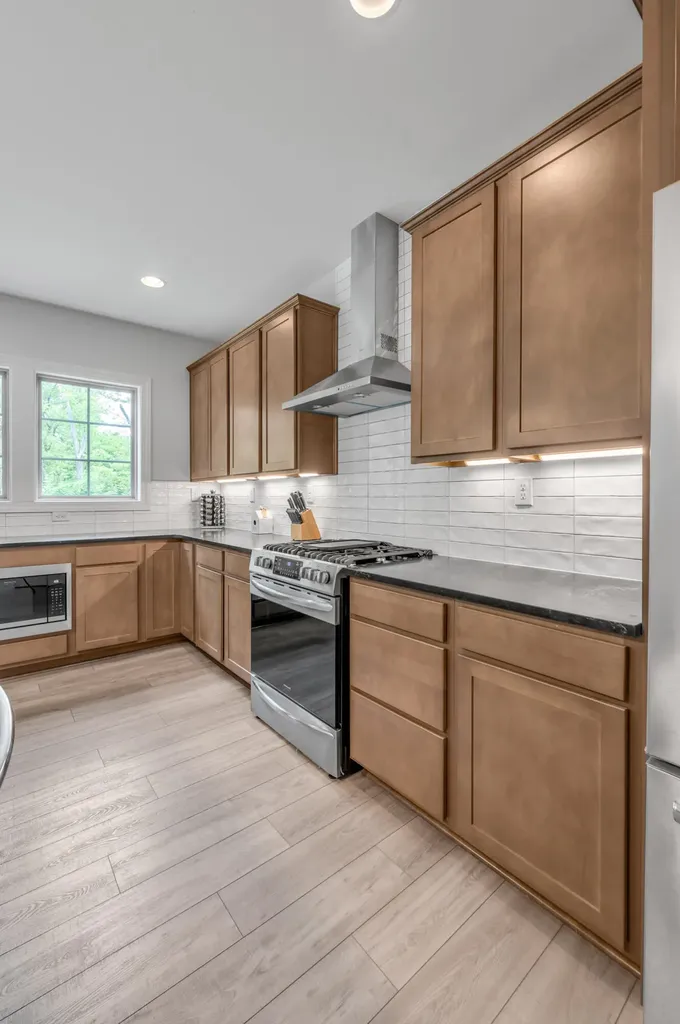 3585 Bay Springs Park Lexington KY 40509