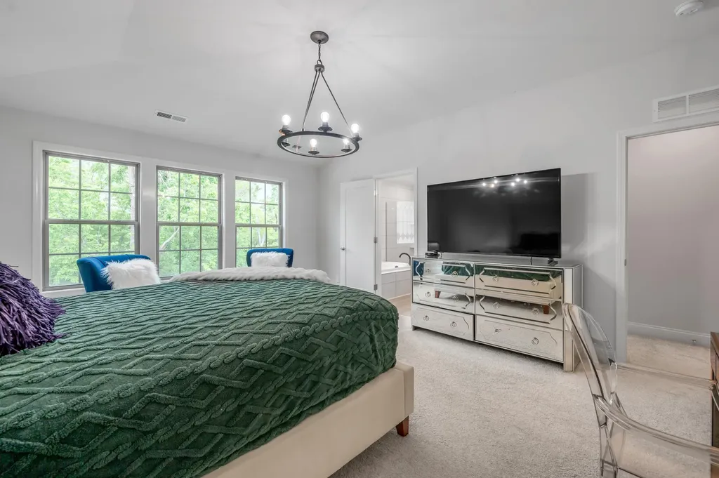 3585 Bay Springs Park Lexington KY 40509