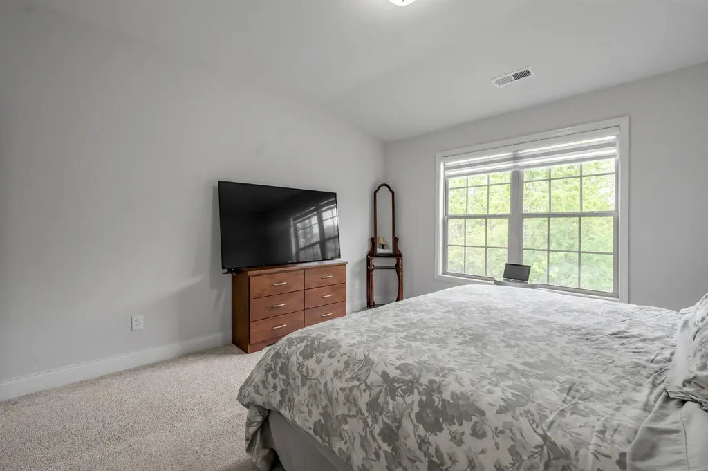 3585 Bay Springs Park Lexington KY 40509