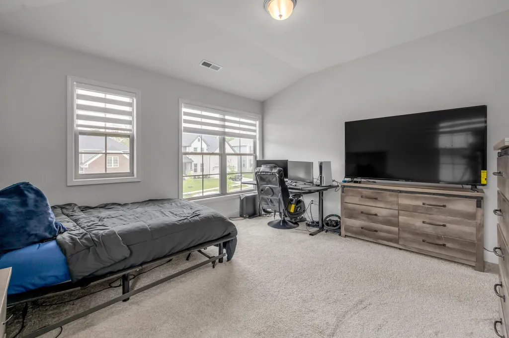 3585 Bay Springs Park Lexington KY 40509