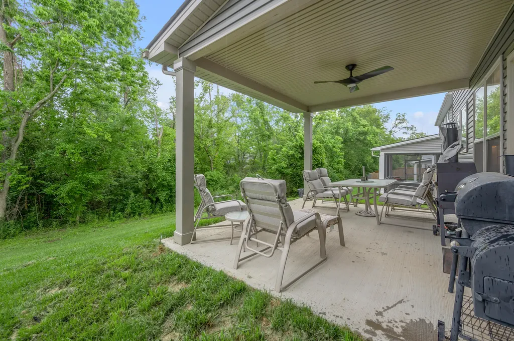3585 Bay Springs Park Lexington KY 40509