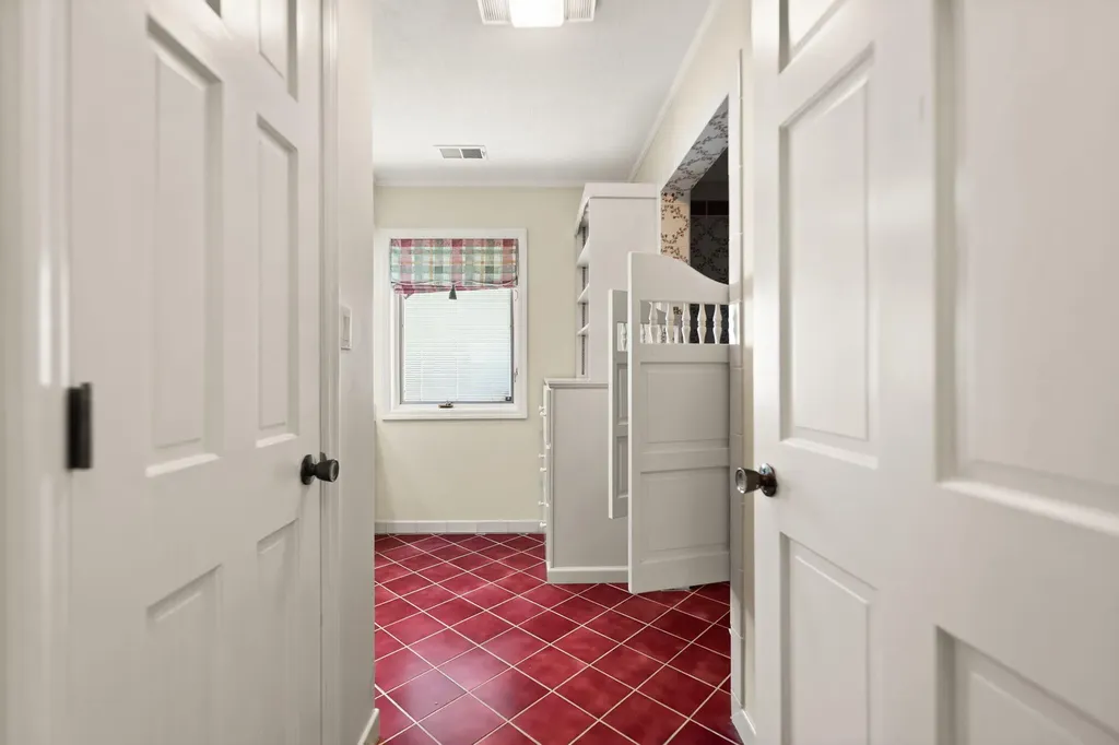 89 Big Windy Lane Dunnville KY 42528