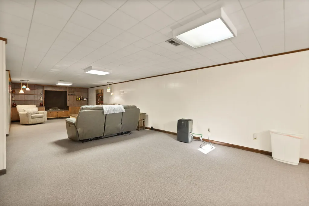 89 Big Windy Lane Dunnville KY 42528