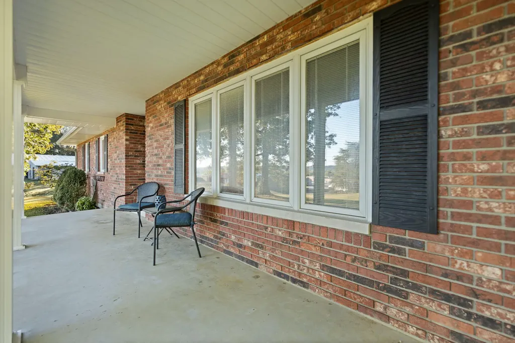 89 Big Windy Lane Dunnville KY 42528