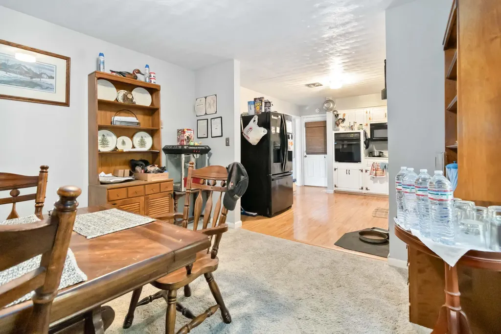 10031 South Highway Burnside KY 42519