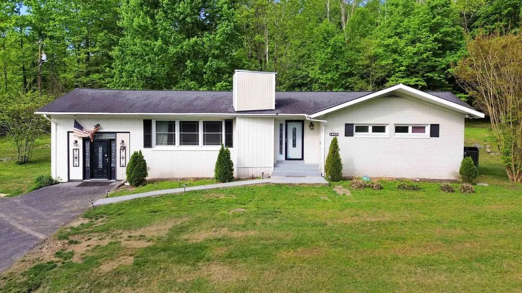 10031 South Highway Burnside KY 42519