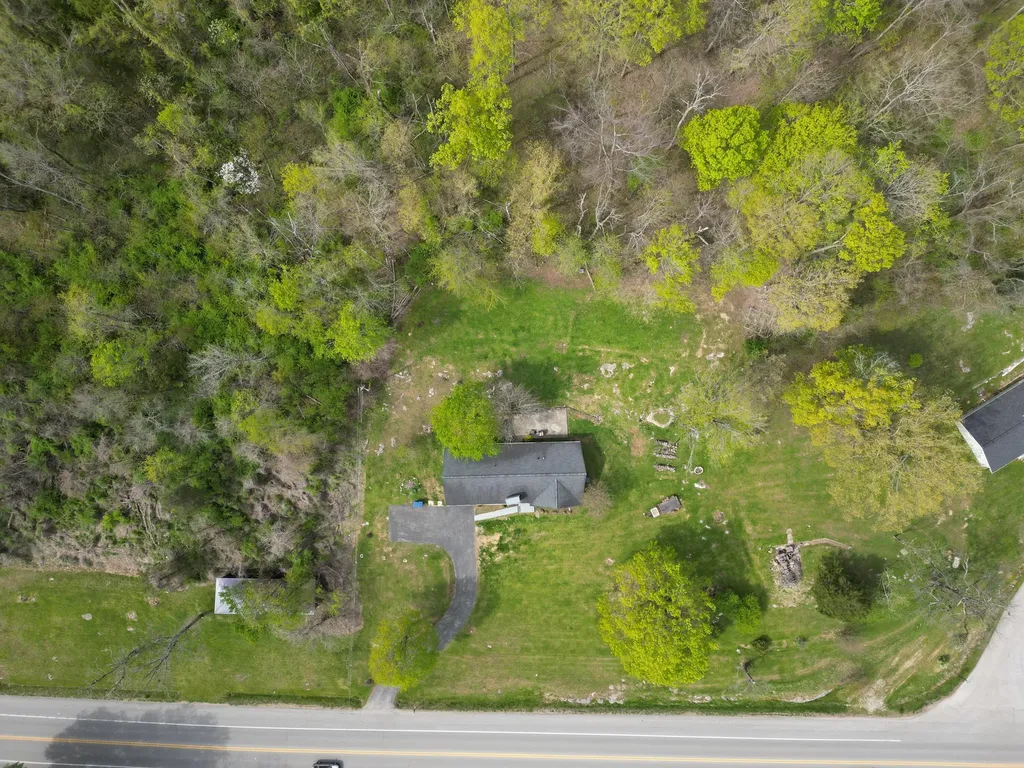 10031 South Highway Burnside KY 42519