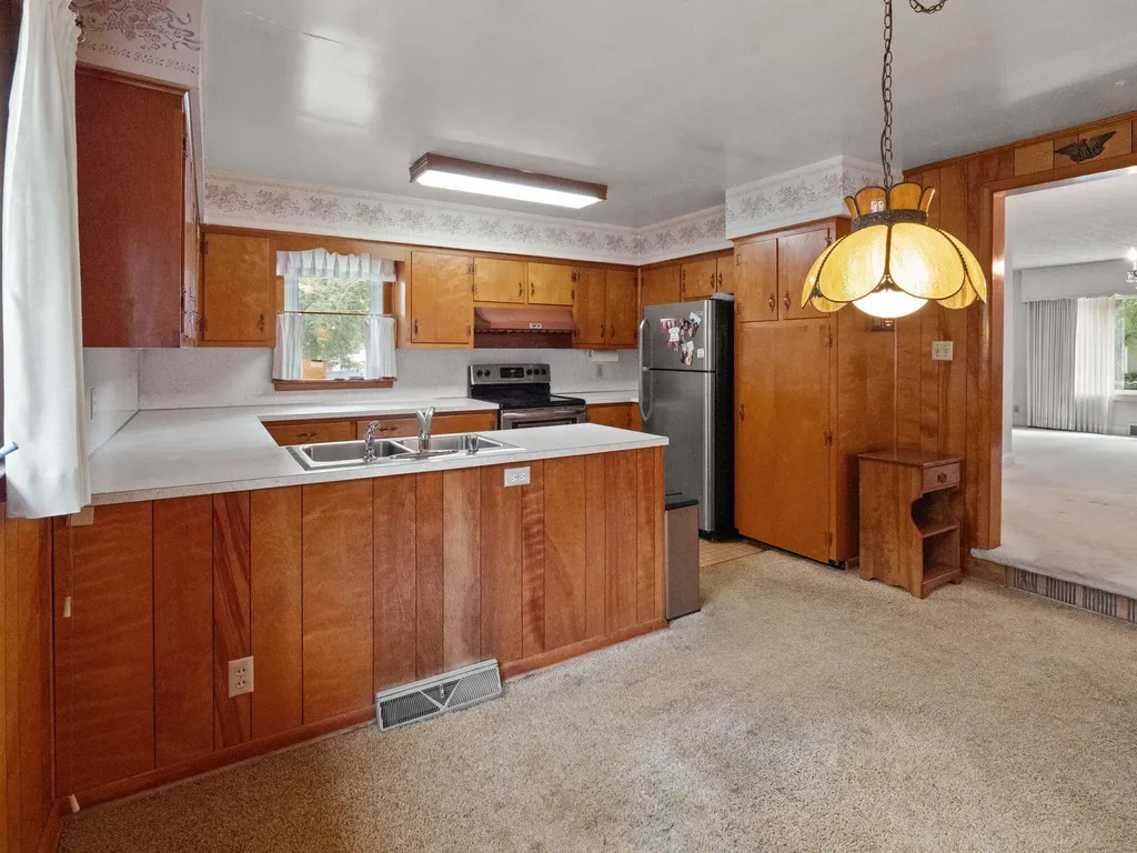 376 E French Avenue Burnside KY 42519
