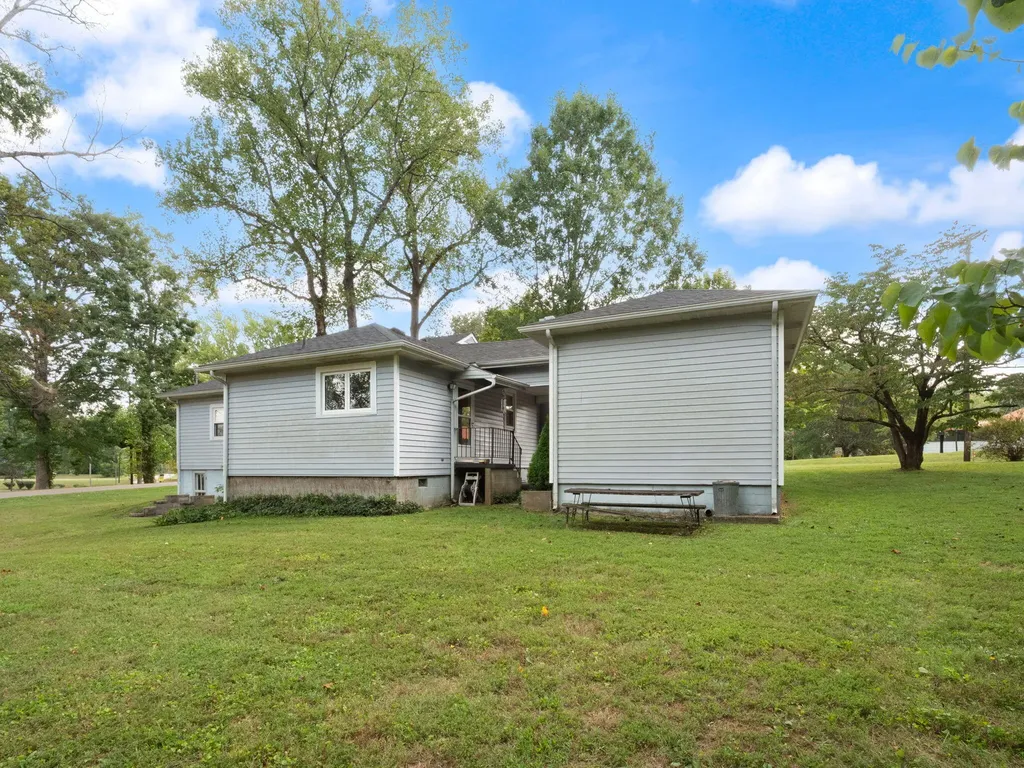 376 E French Avenue Burnside KY 42519