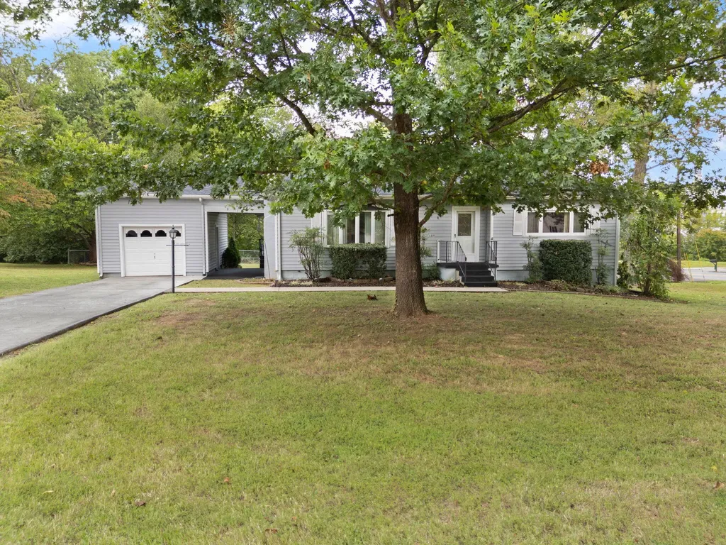 376 E French Avenue Burnside KY 42519