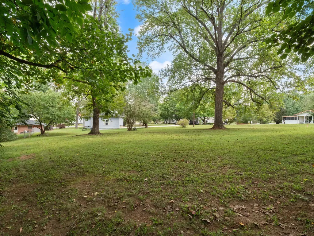 376 E French Avenue Burnside KY 42519