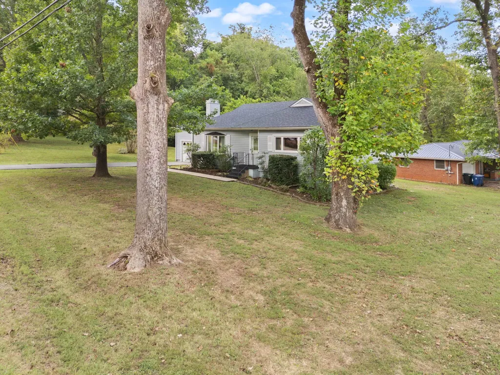 376 E French Avenue Burnside KY 42519