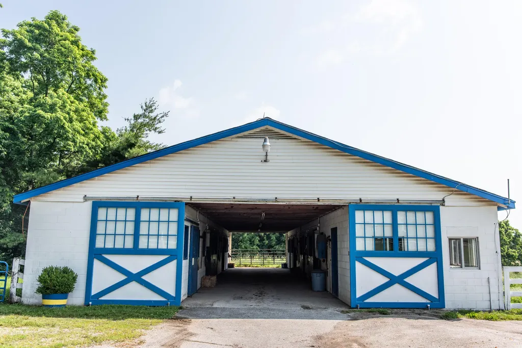 407 Country Lane Frankfort KY 40601
