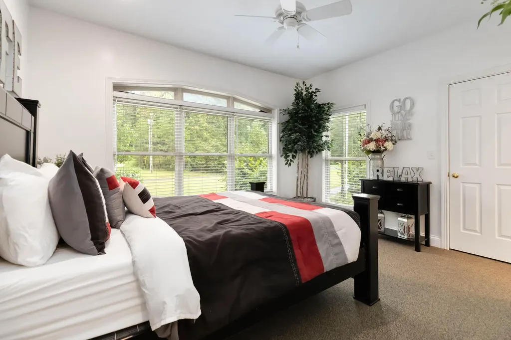 2720 Roberts Bend Road Burnside KY 42519