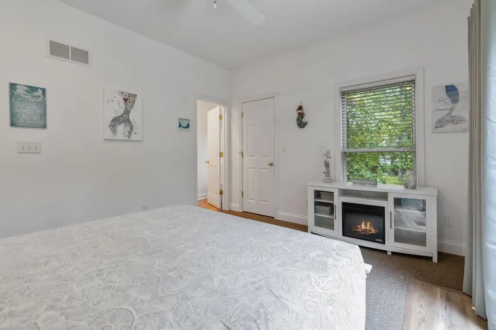 2720 Roberts Bend Road Burnside KY 42519