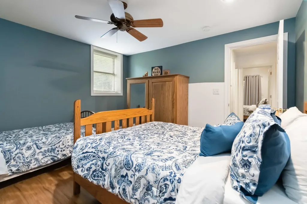 2720 Roberts Bend Road Burnside KY 42519