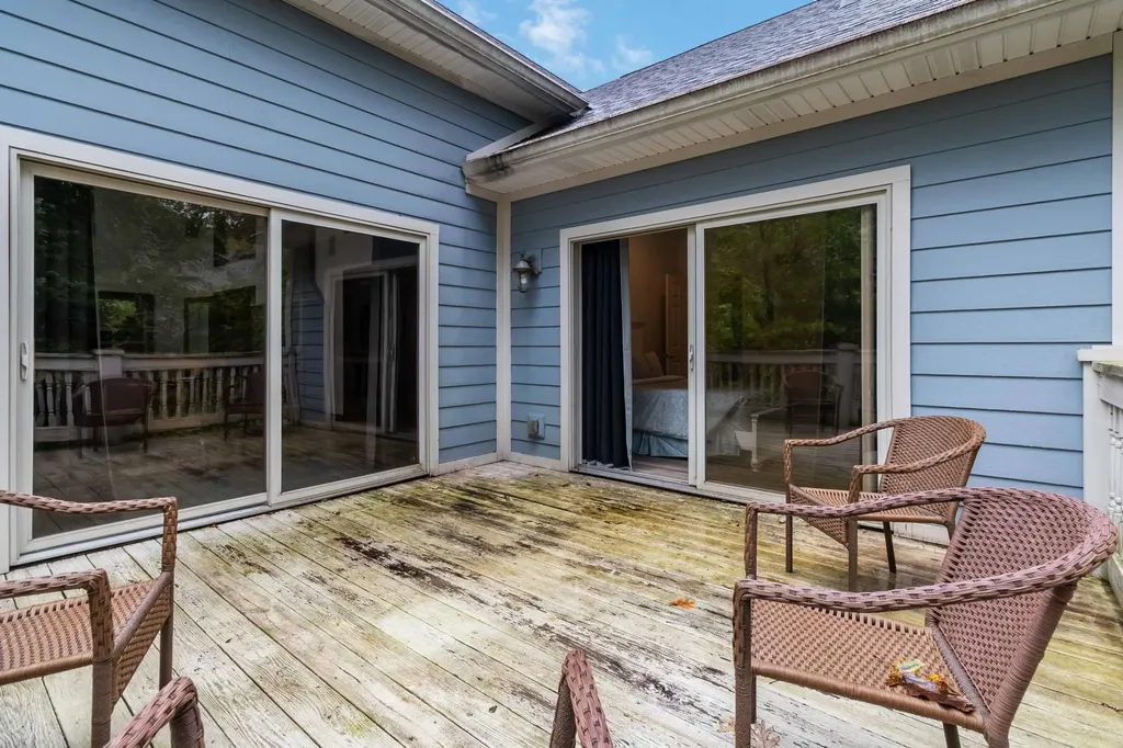 2720 Roberts Bend Road Burnside KY 42519