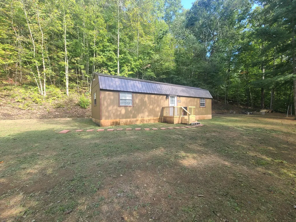799 Coal Hollow Road Manchester KY 40962