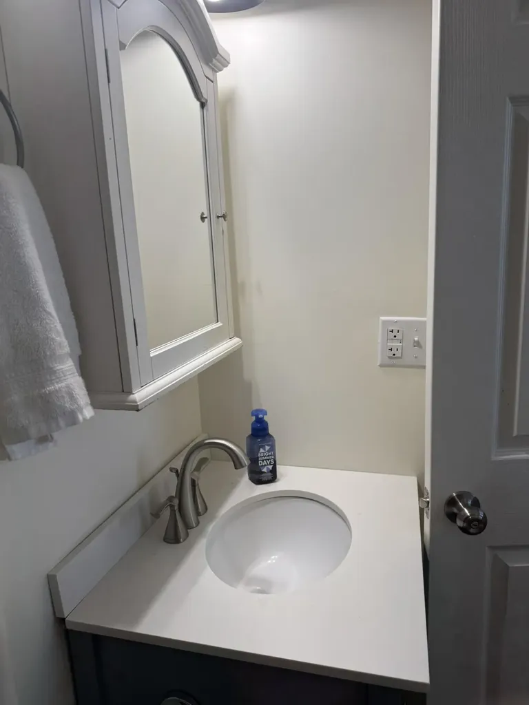 394 W Cumberland Avenue Jamestown KY 42629