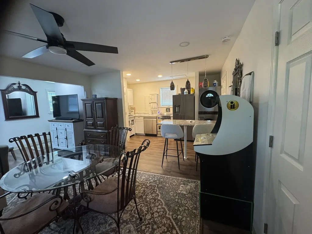 394 W Cumberland Avenue Jamestown KY 42629