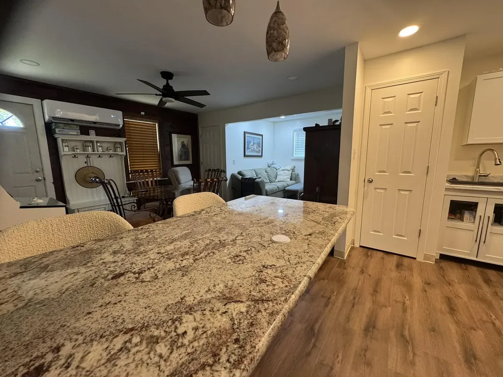 394 W Cumberland Avenue Jamestown KY 42629