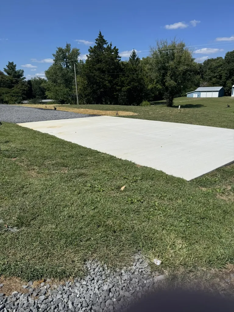 394 W Cumberland Avenue Jamestown KY 42629