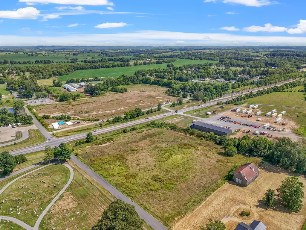 5188 Us-127 Junction City KY 40440