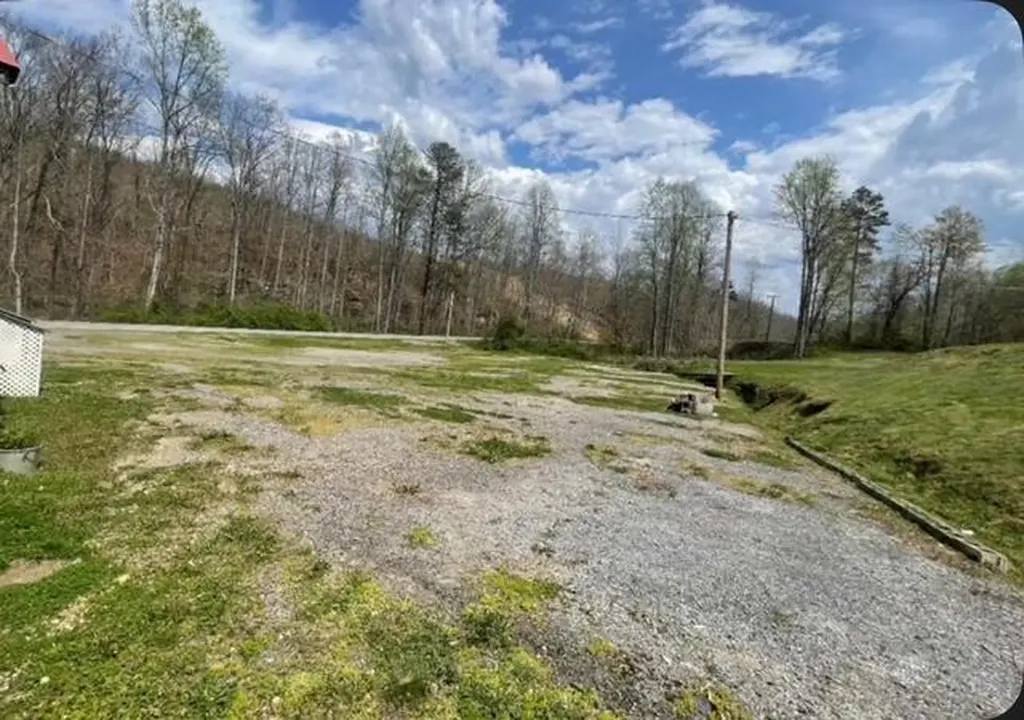 15709 Trace Road Rush KY 41168