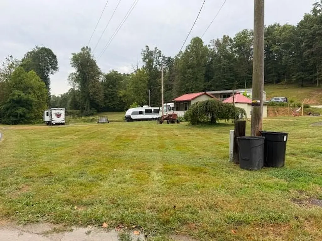 15709 Trace Road Rush KY 41168