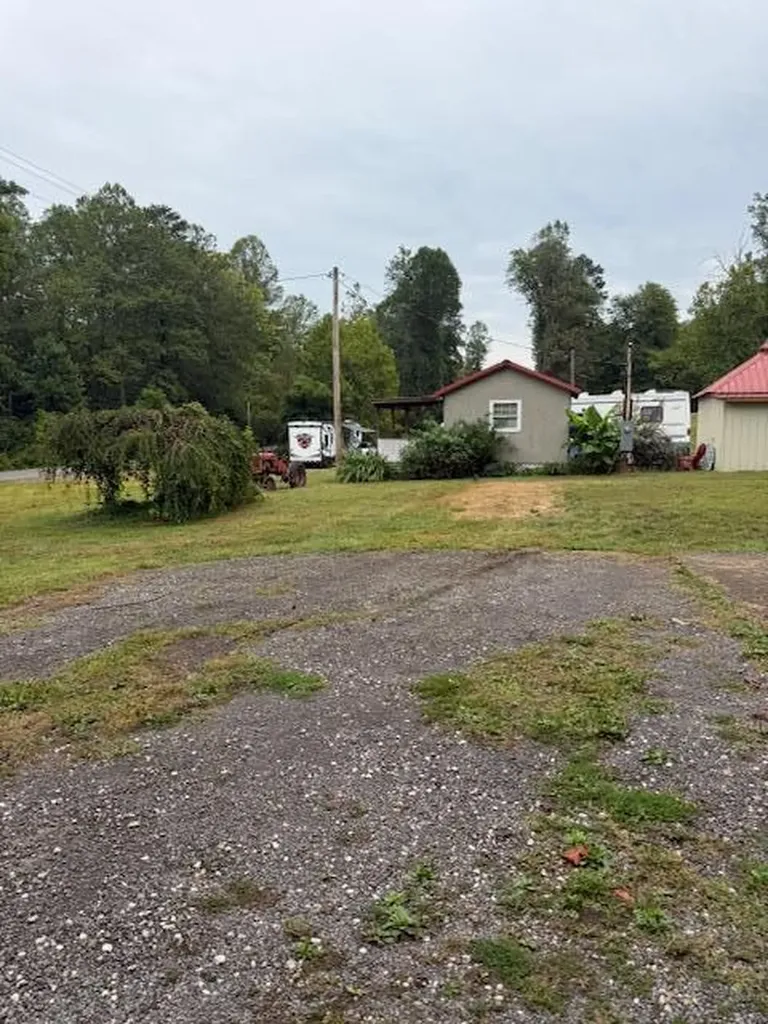 15709 Trace Road Rush KY 41168