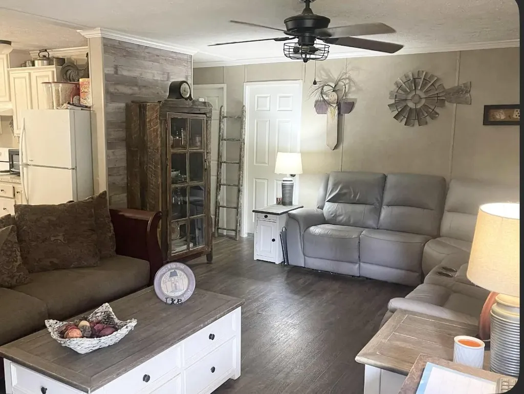 15709 Trace Road Rush KY 41168
