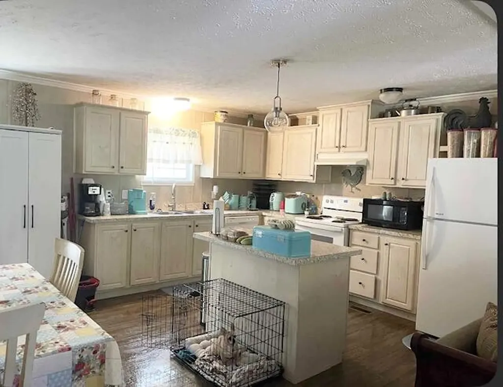 15709 Trace Road Rush KY 41168