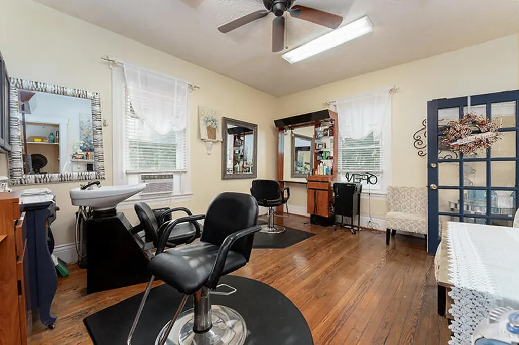129 E Main Street Danville KY 40422