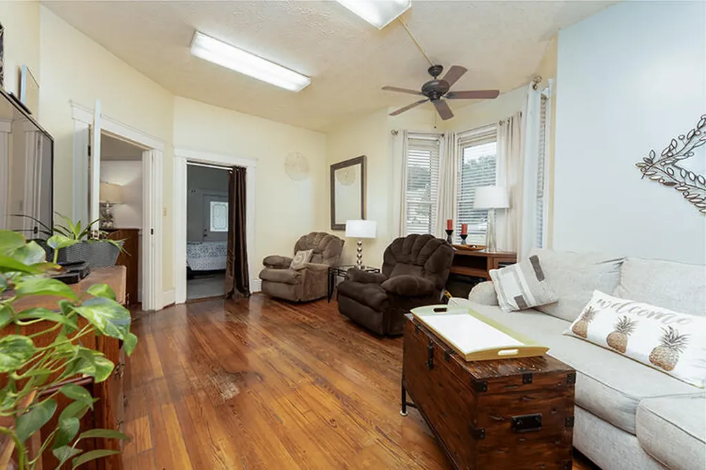 129 E Main Street Danville KY 40422