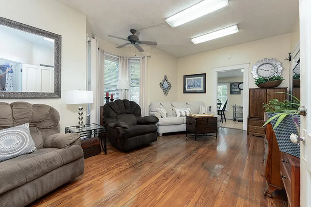129 E Main Street Danville KY 40422
