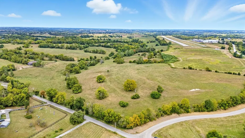 0000 Peggy Flats Road Berea KY 40403