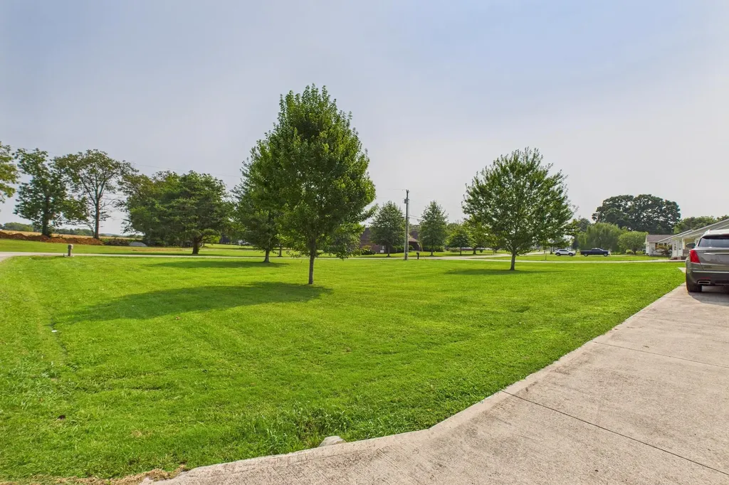 49 Mountain Laurel Way Monticello KY 42633