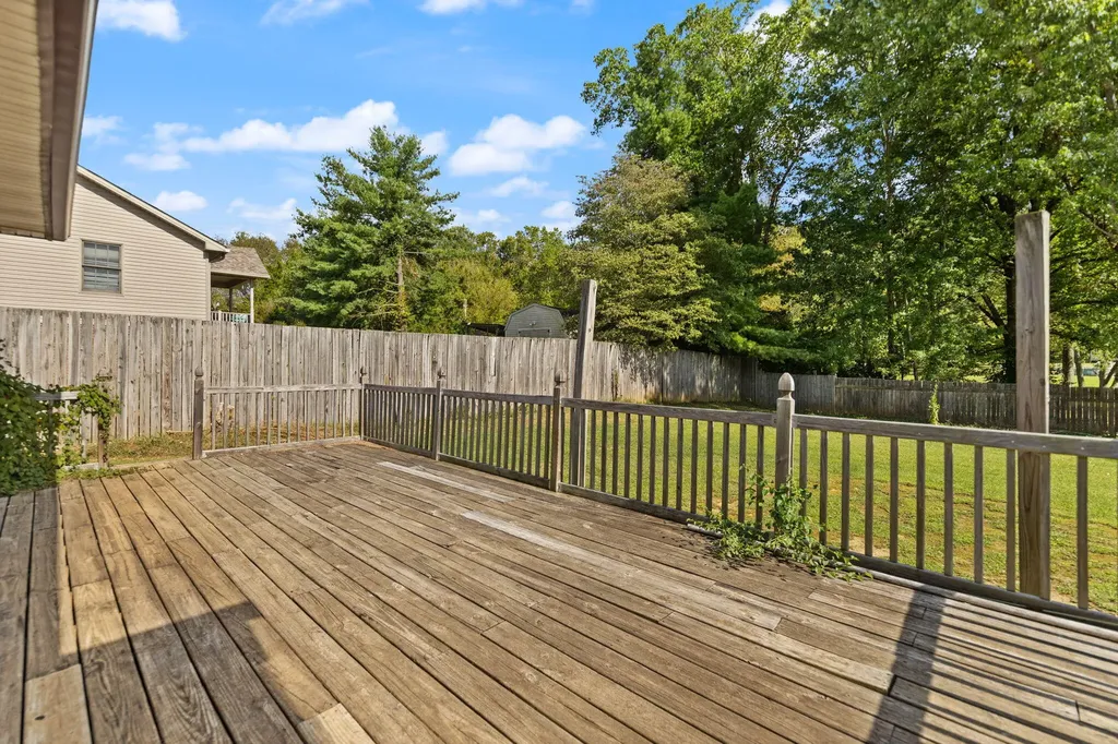125 Ridgewood Drive Somerset KY 42503