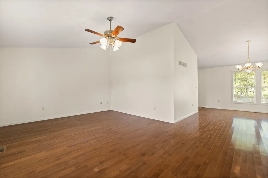 125 Ridgewood Drive Somerset KY 42503