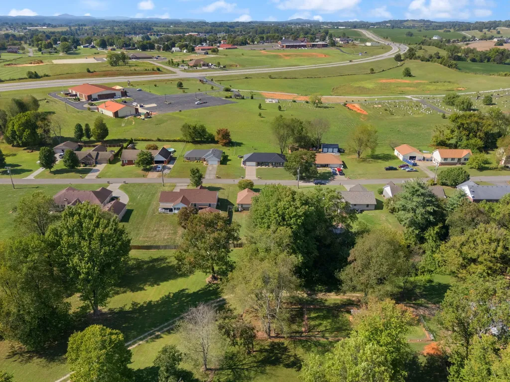 125 Ridgewood Drive Somerset KY 42503