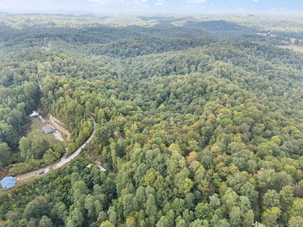 510 Shelton Lane Beattyville KY 41311