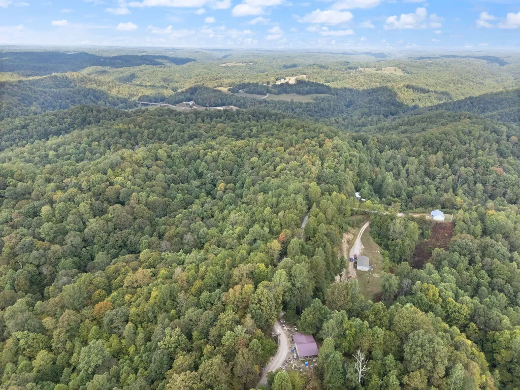 510 Shelton Lane Beattyville KY 41311