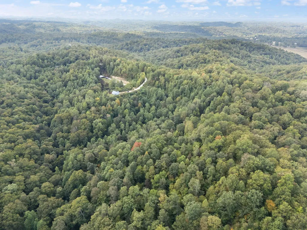510 Shelton Lane Beattyville KY 41311