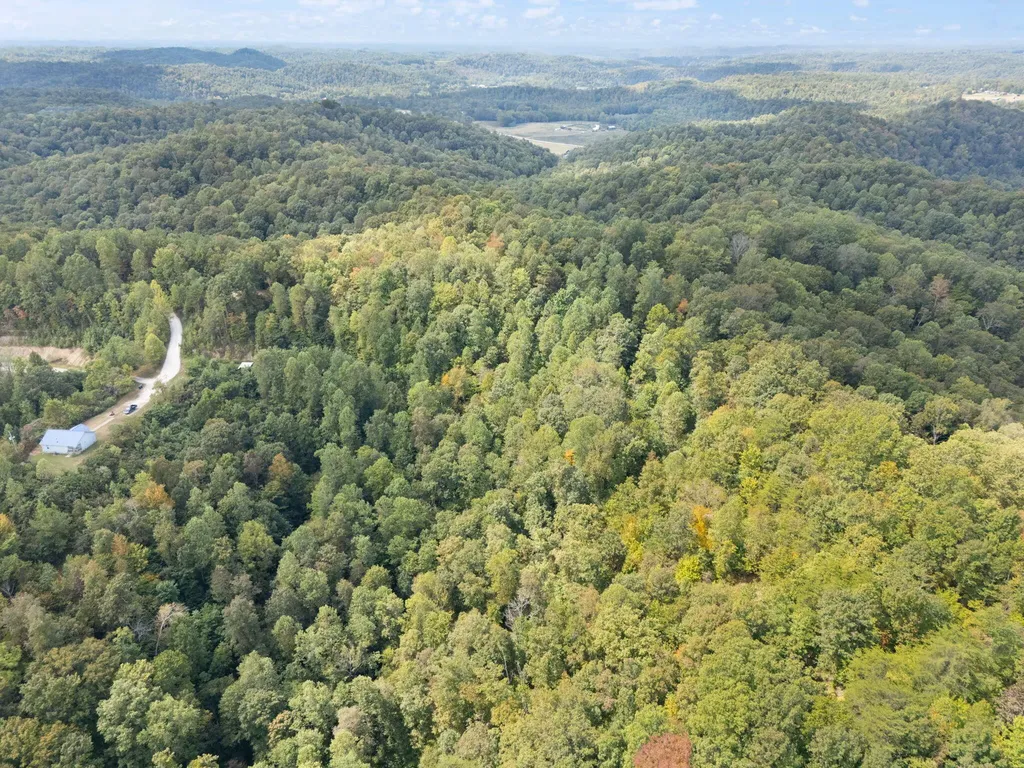 510 Shelton Lane Beattyville KY 41311